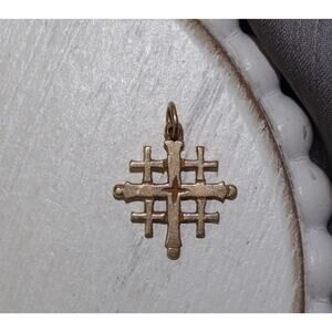 Retired James Avery 14k Yellow Gold Jerusalem Cross Charm 1.3G / 0.7in